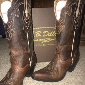 Woman’s JB Dillon Cowgirl Boots
